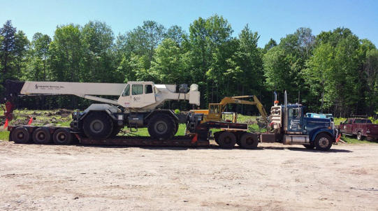 FA Industrial Services hauls oversize or overweight freight. Generally, shipping heavy equipment will require specialized trailers that can haul over dimensional or overweight loads.